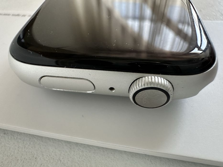 Apple Watch Series 4, 44, Silver Оригинал