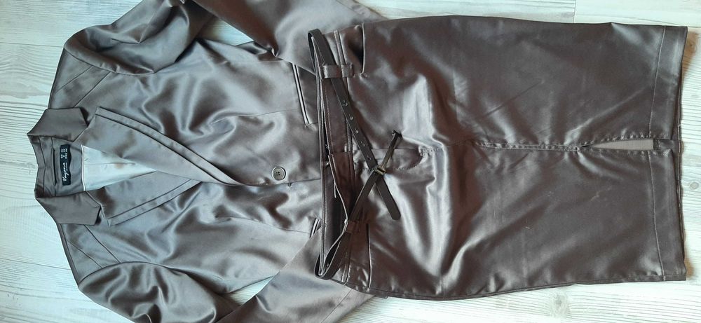 Дамски костюм Vayana