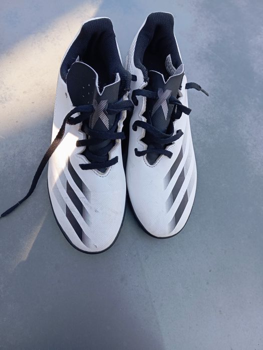 Стоножки Адидас за футбол