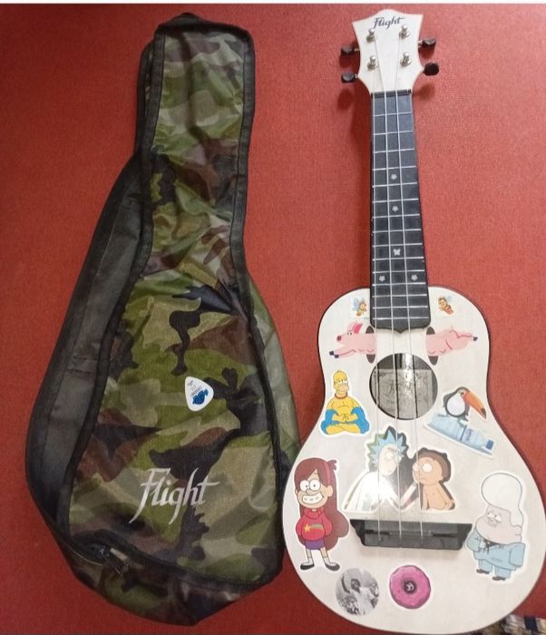 Укулеле FLIGHT..