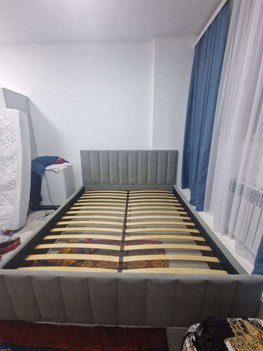 Двухспальный кроватт