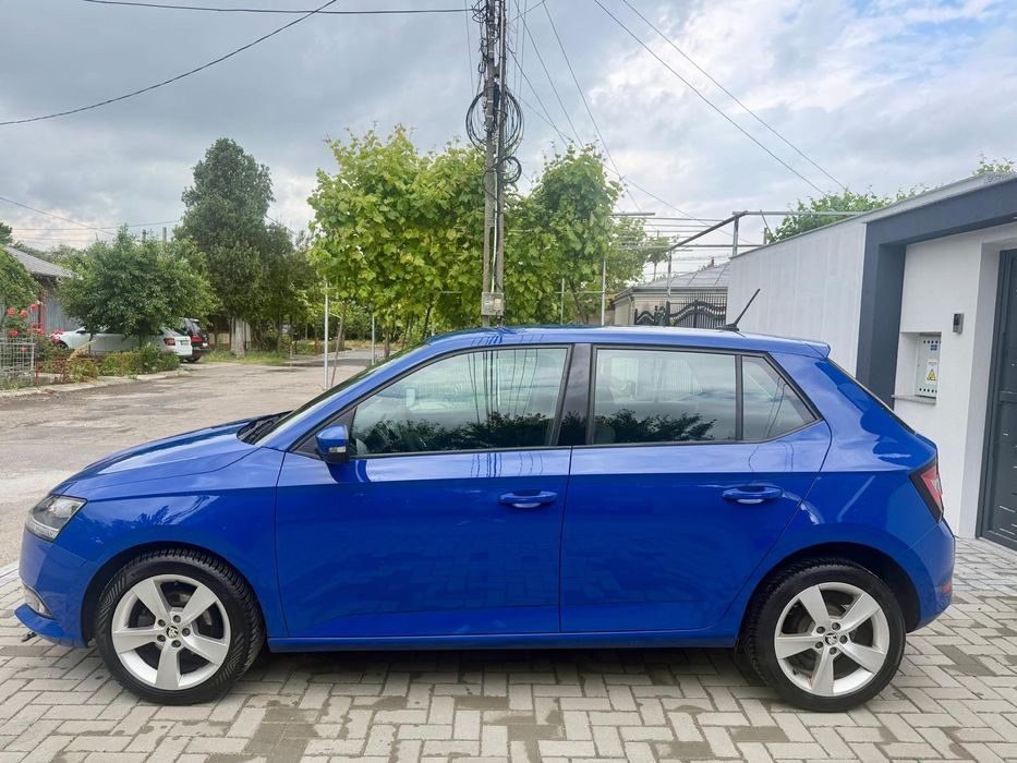SKODA Fabia 2019 — imagine 3