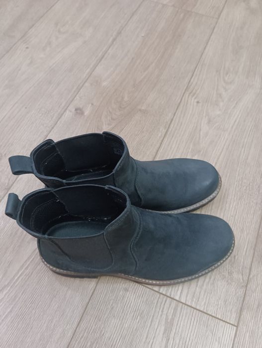 Продам ботинки женские ECCO Челси  Elaine