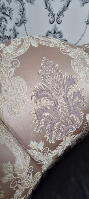 Диван в хорошем состоянии