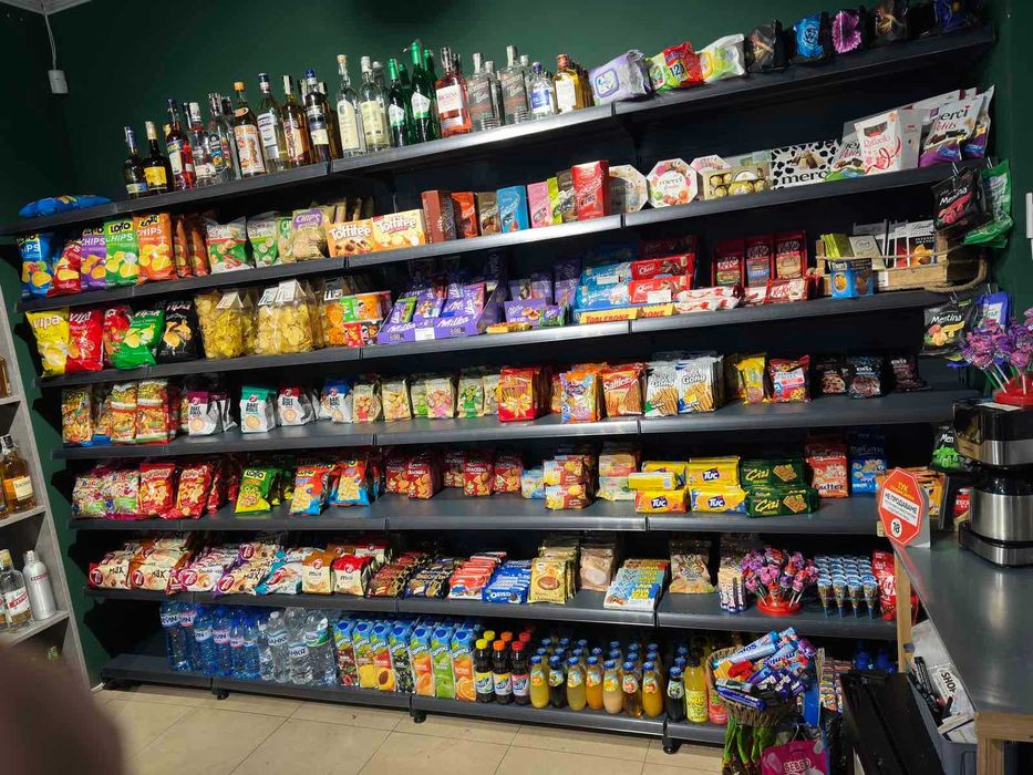 Стелажи за магазин нови - крайстенни и островни