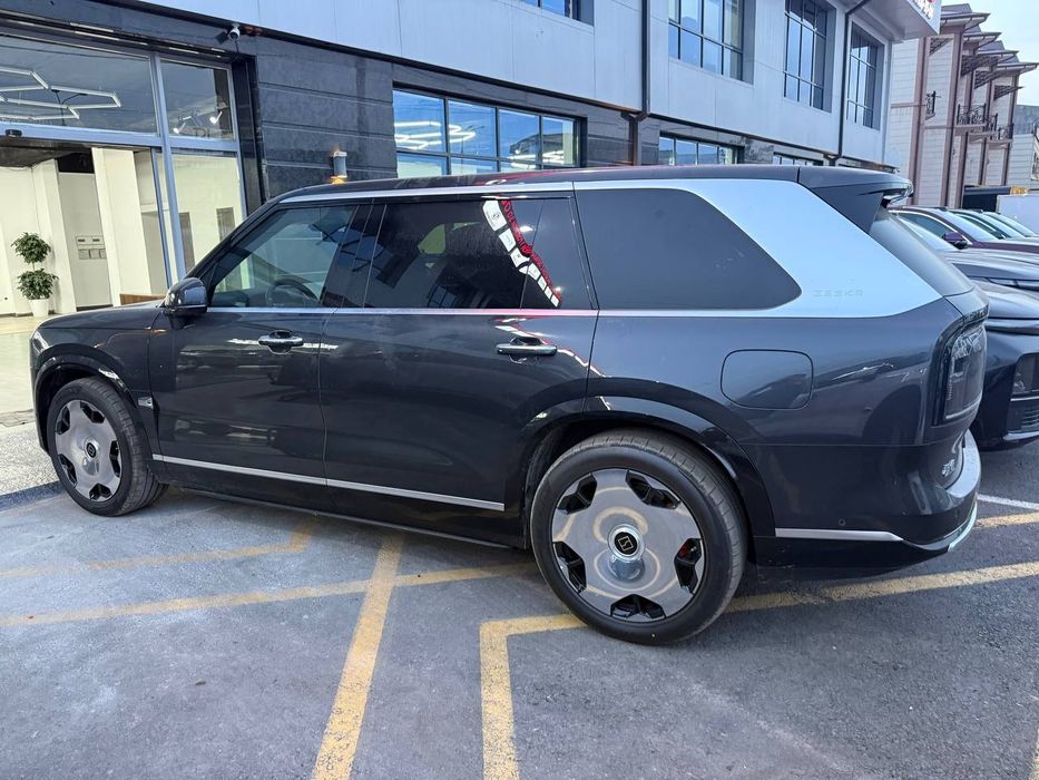 Zeekr X9 Ultra 70 Kv Full