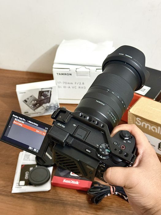 Sony A6700 4K Tamron 17-70mm F2.8 VC RXD 4K 120fps 10bit 4.2.2 prof