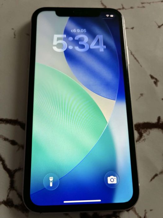 Iphone 11 64gb..