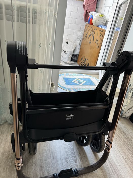 Коляска детская kidilo
