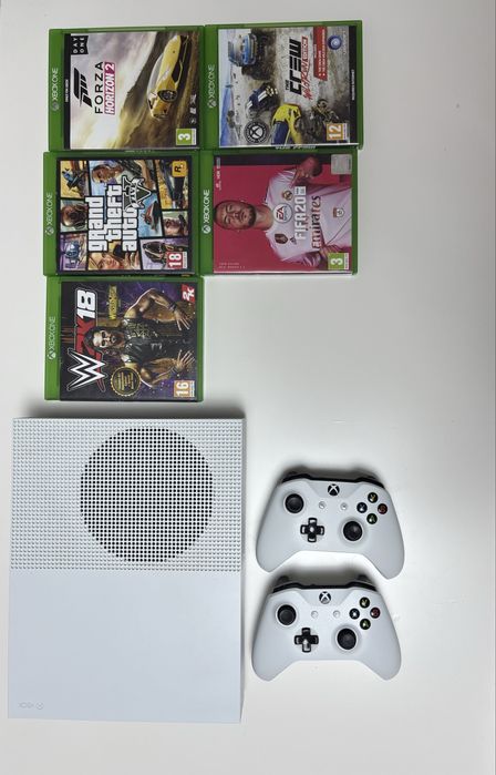 Xbox One S 1TB Doua manete