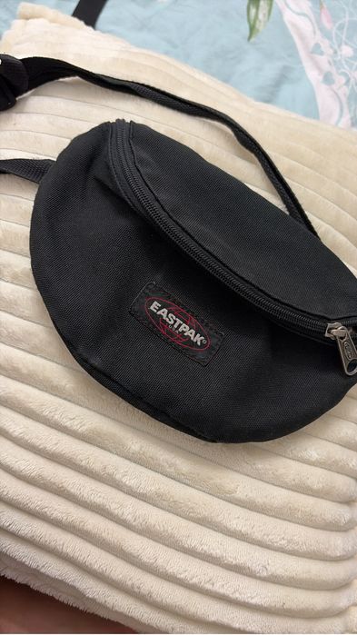 Сумка eastpak поясная