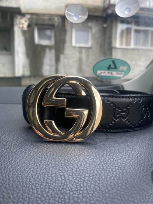 Vând curea GUCCI
