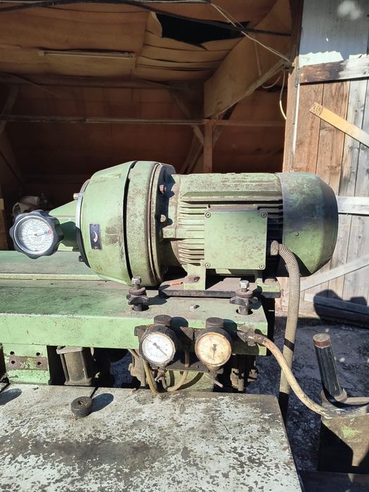 Masina rindeluit 4 fete weining 6500 euro Inclusiv TVA