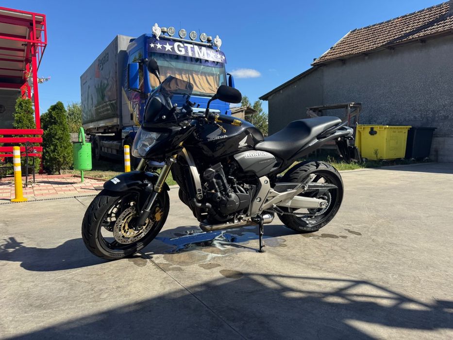 Honda Hornet CB600F, 3700 euro negociabil la fata locului
