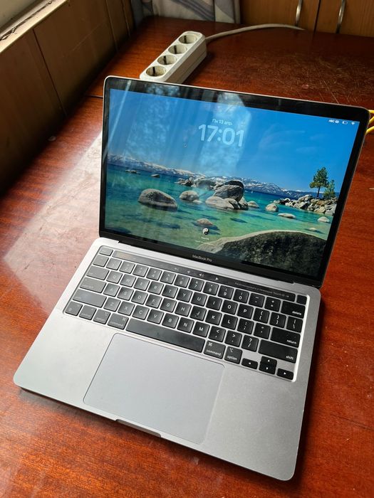 MacBook Pro 2020 M1 Apple 8гб