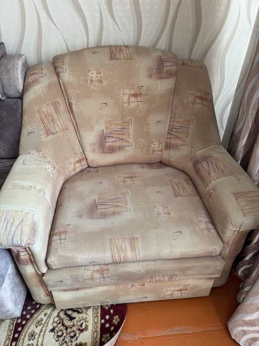 Диваны 3 комплекта (диван, минидиван и кресло)