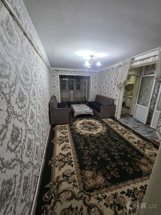 Ойбек Вика якинида 2 хонали квартира ижарага берилади