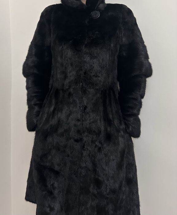 Норковая шуба с капюшоном