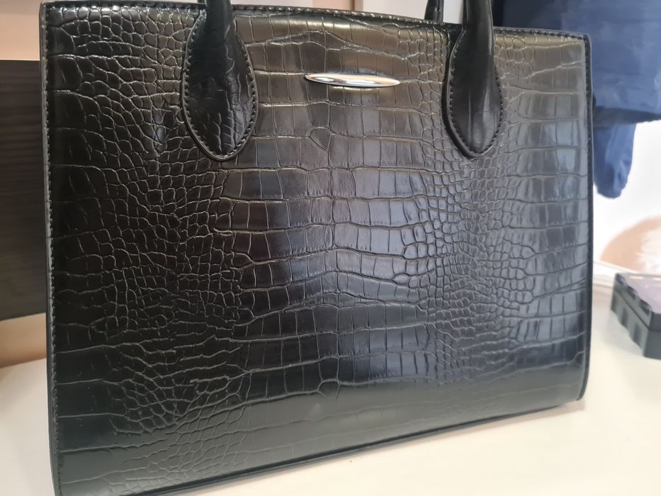 Дамски чанти отлично състояние