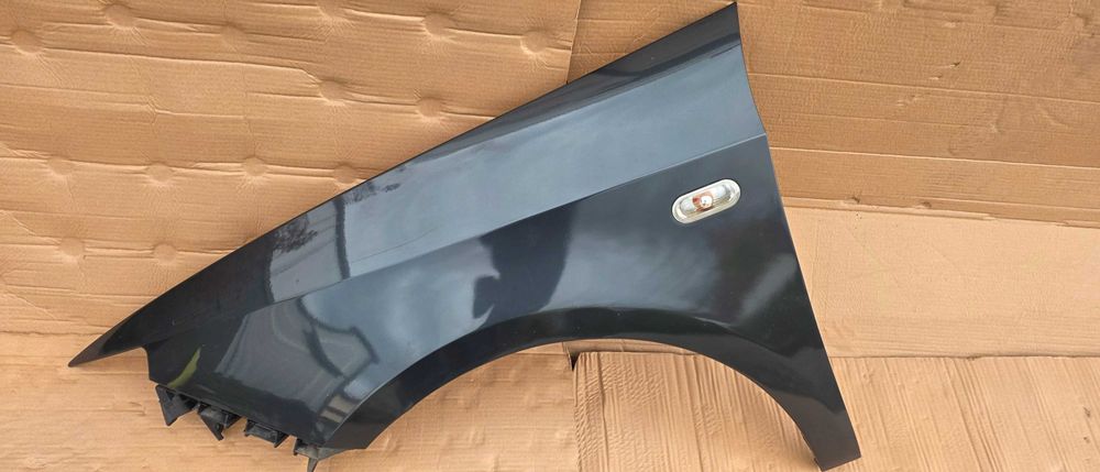 Aripa stanga fata Seat Ibiza 5 6J 2009 / 2010 / 2011 2012