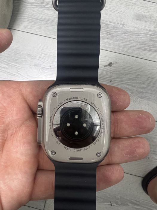 WATCH ULTRA 49mm titanium
