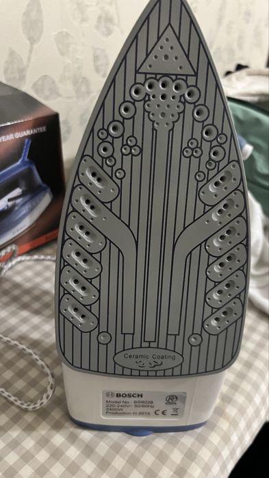 Продается утюг, новый. Bosh