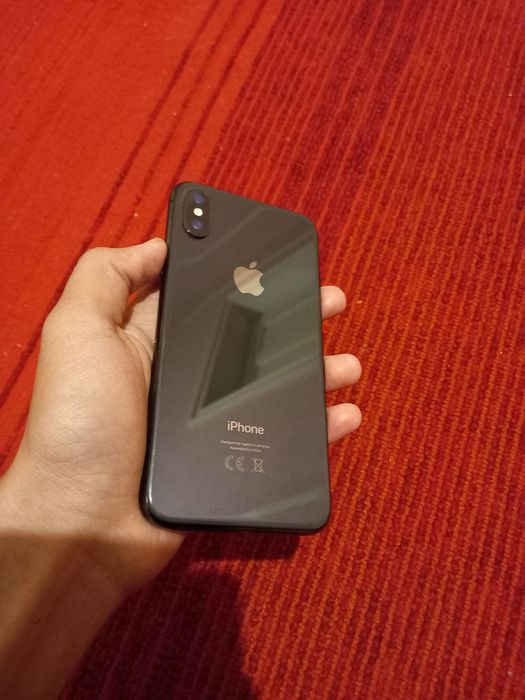 iPhone X 64gb srochno sotiladi kami bor