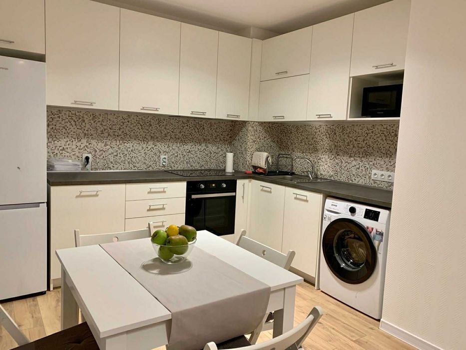 Дава се под наем Двустаен апартамент в София, Надежда 2 - 55 кв.м за 448.8 € - Снимка #1