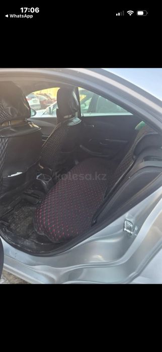 Продам машину Chevrolet Aveo 2013г