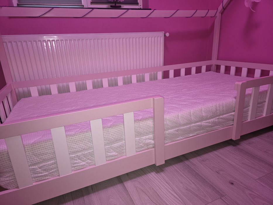 Pat tip căsuță + saltea ca noi