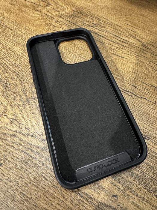 Husa Quad Lock pentru iPhone 15 Pro Max