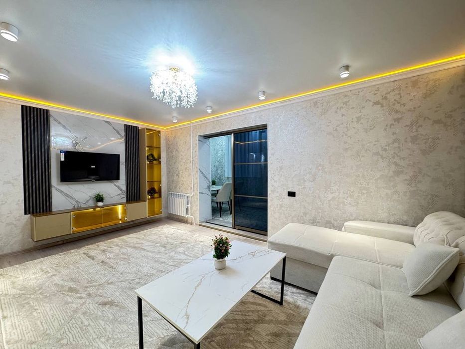 ×Чиланзар 9, 2/3/4‼️Балкон 2×6, Кирпичный дом ‼️ Продаётся квартира