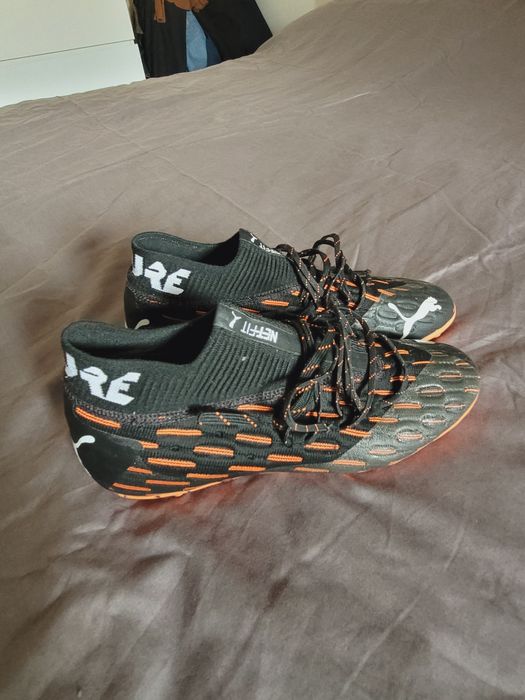 Incaltari teren sintetic marimea 40.5 Puma