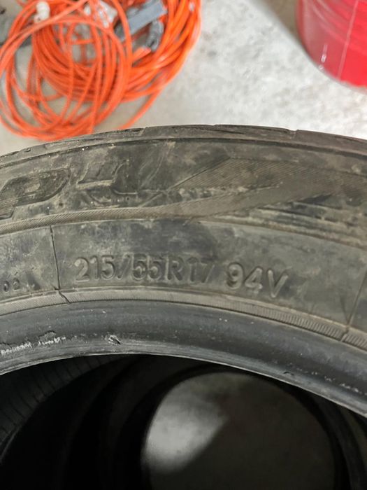 Продается шины всесезонные