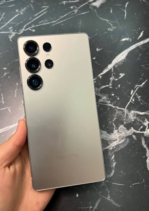 Samsung S25 ultra sotiladi