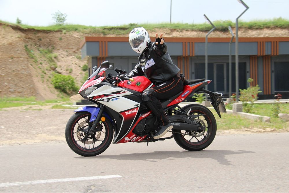 Yamaha YZF R-3 (Japan)