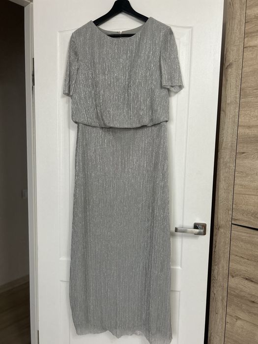 продам разные летние платья