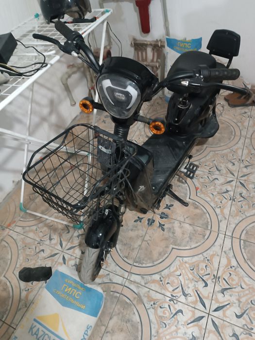 Новый скутер бағасы 90,000 тг