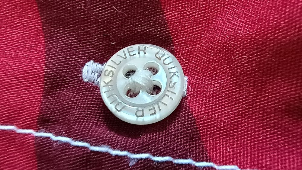 Продавам нова,мъжка хавайска,памучна риза Quiksilver ,размер Л