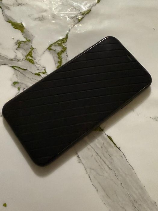 Айфон 11/70ем Срочно