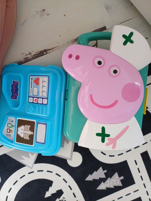 Пепа Пиг  Комплект Доктор, Магнитно дъски