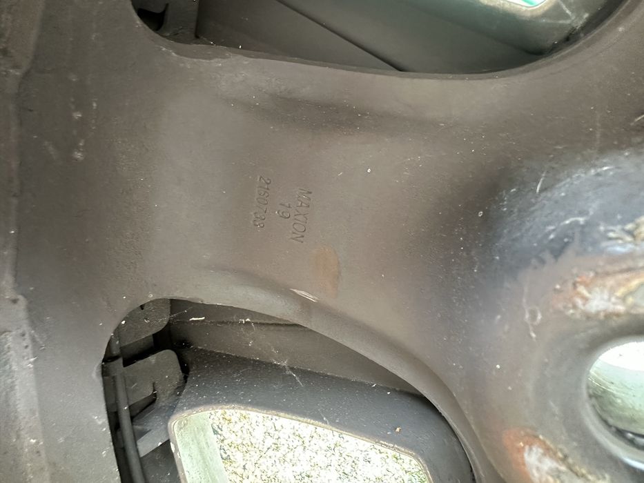 Оригинални джанти с гуми за Renault Megane IV 5x114,3 16”