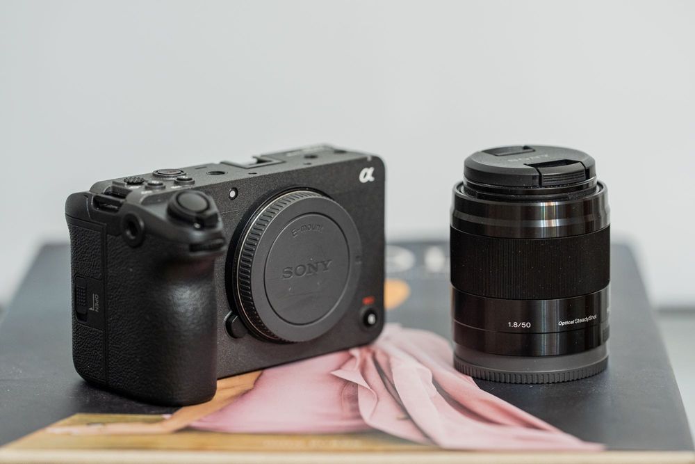 Sony 50mm F1.8 OSS negru montura Sony E