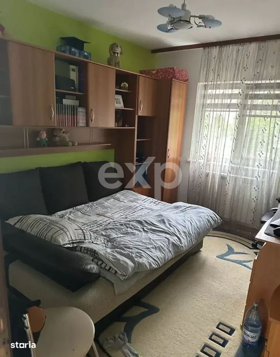 De vanzare apartament 3 camere decomandate, 70 m2, et.1, zona Anda