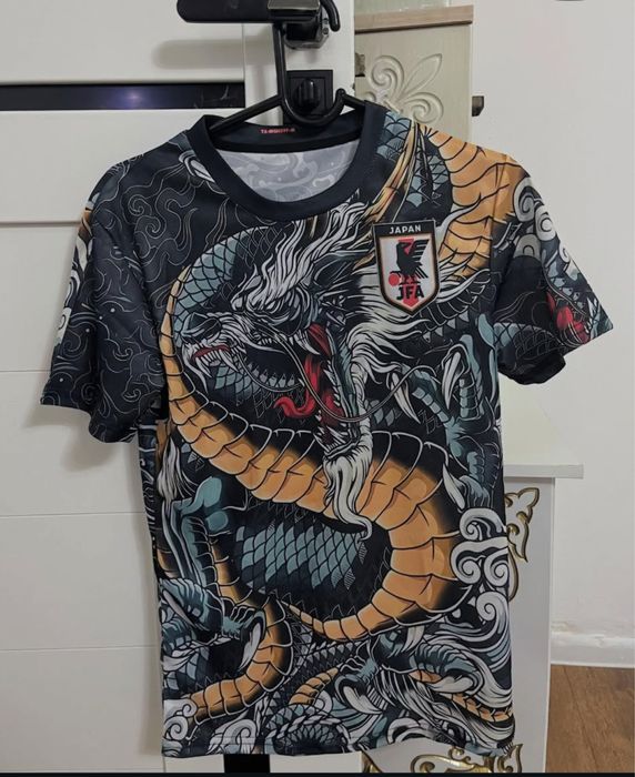 Формы и ретро футболки