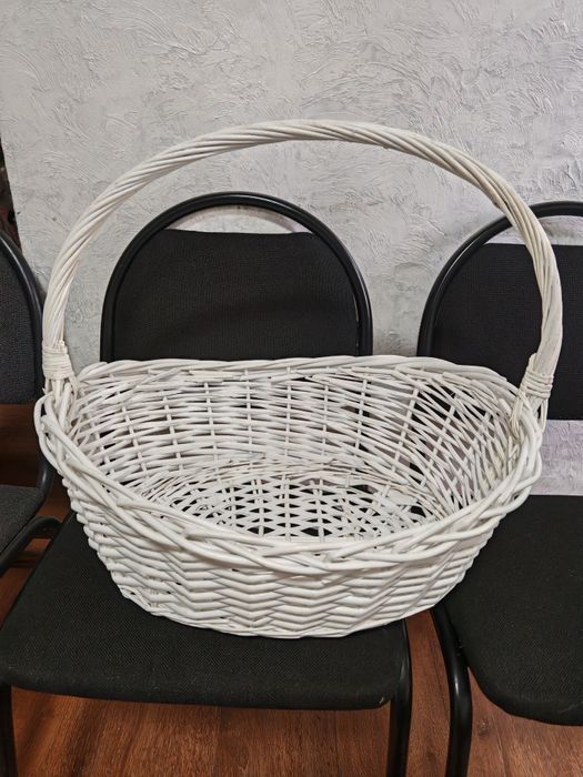Корзины плетеные