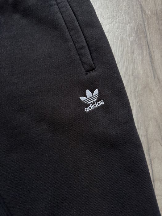 Pantaloni Adidas Originals