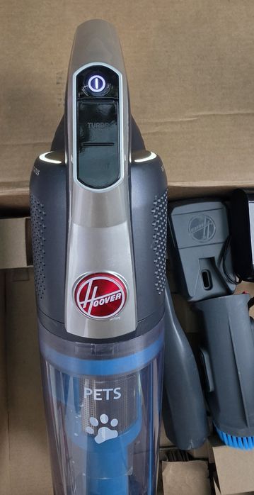Правостояща прахосмукачка Hoover