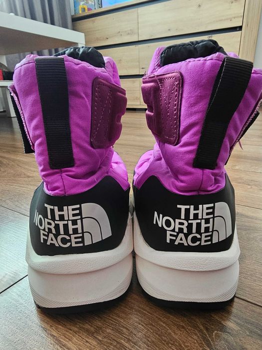 Дамски апрески Women’s Nuptse II Strap WP SWTVIOLT/TNFBLK