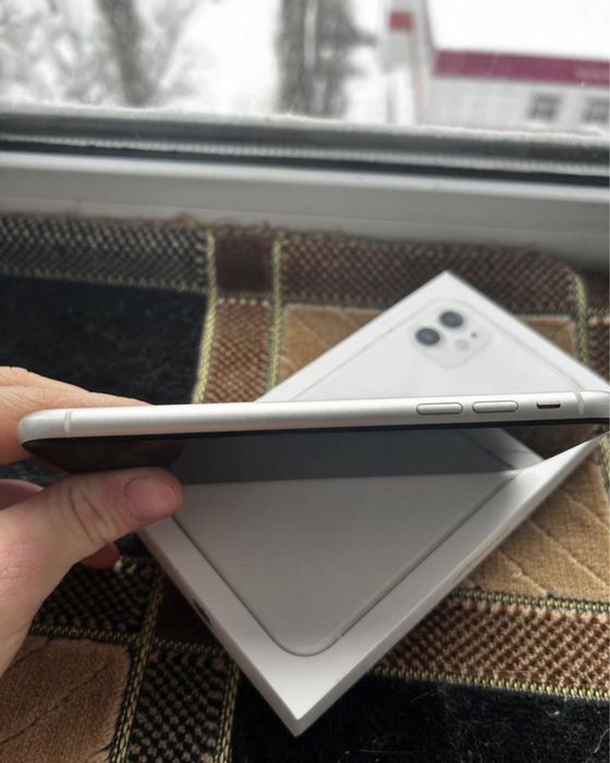 Iphone 11 128гб на запчасти